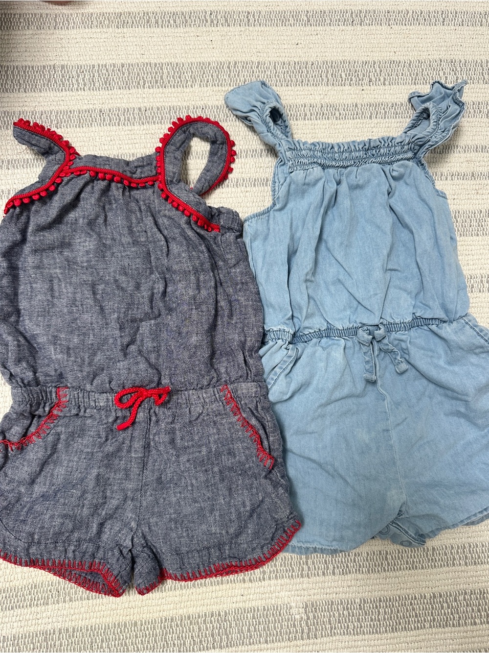 Cat & Jack Chambray Romper with Red Trim - Blue / Light Blue Sz 3T
